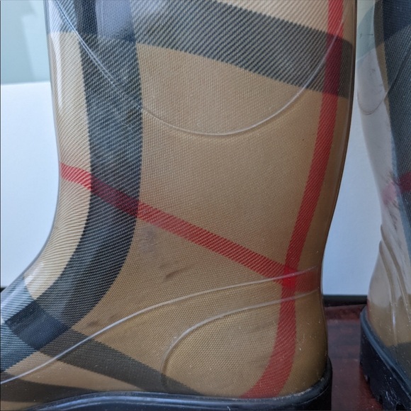 Authentic Burberry Boots - size 36 - Picture 3 of 5